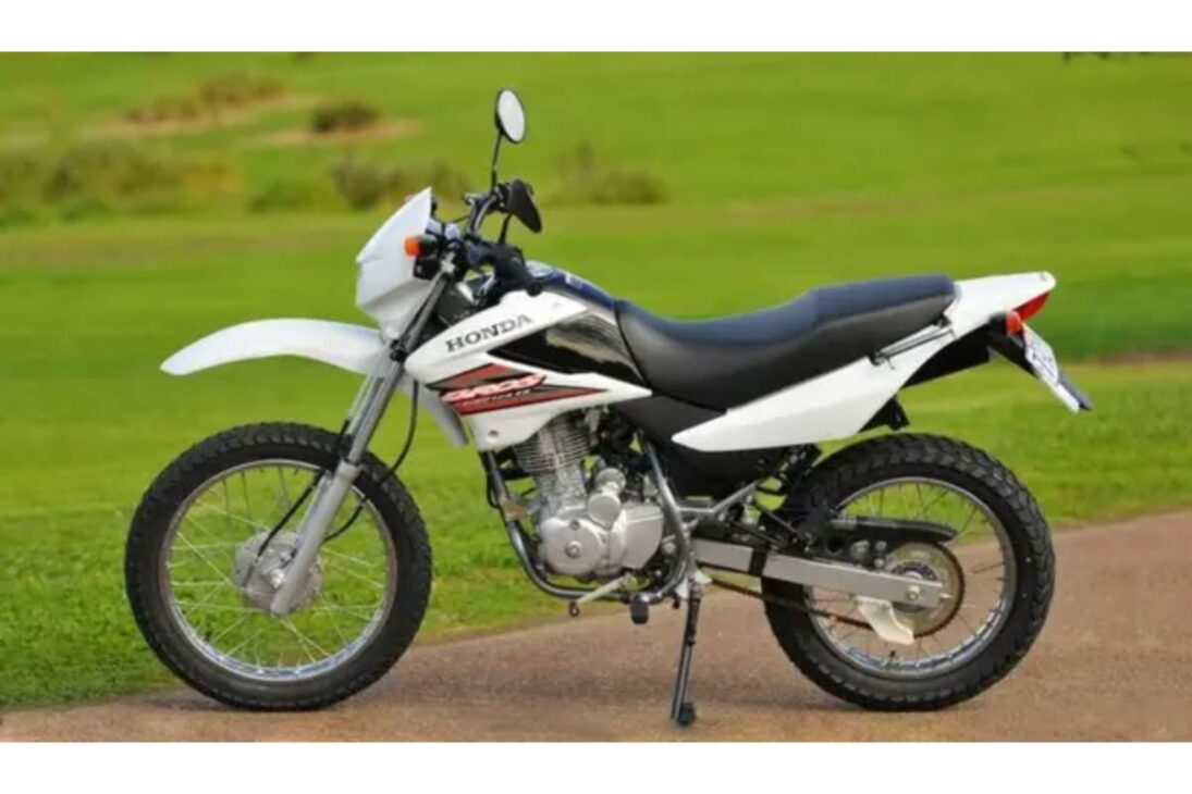 A Trail Urbana da Década de 2000 que se Recusa a Morrer: A História da Honda Bros 125 "Varetada"